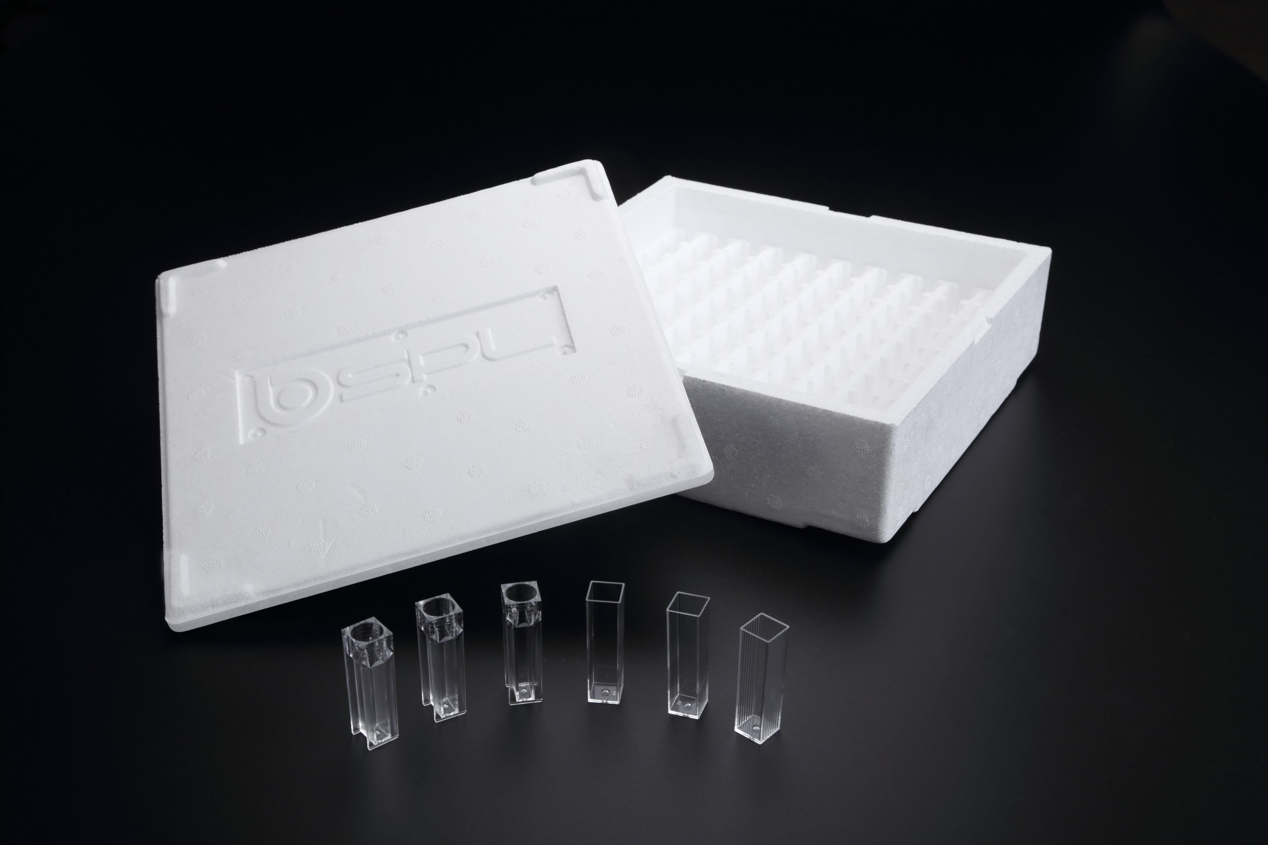 CUBETA PARA ESPECTROFOTOMETRO POLIESTIRENO DE 1.5 ML CAJA X 100 UND COD 46015 SPL